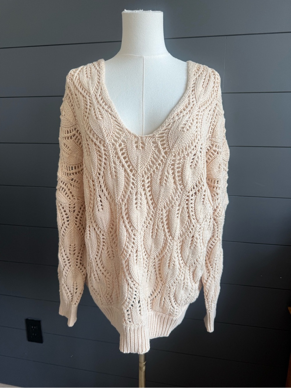 Dokotoo NWT Open-Knit V-Neck Cream Sweater Crochet Cottagecore Feminine Size Xl